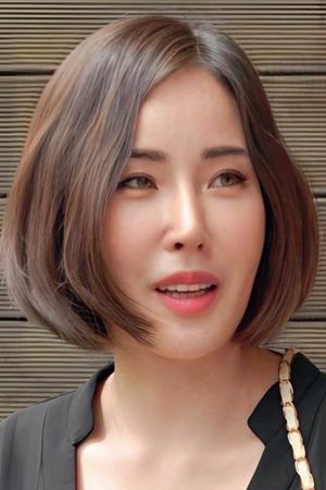 Park Yoon Hee